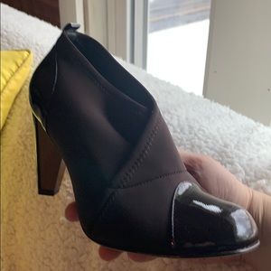 New in box never worn taryn rose shoes